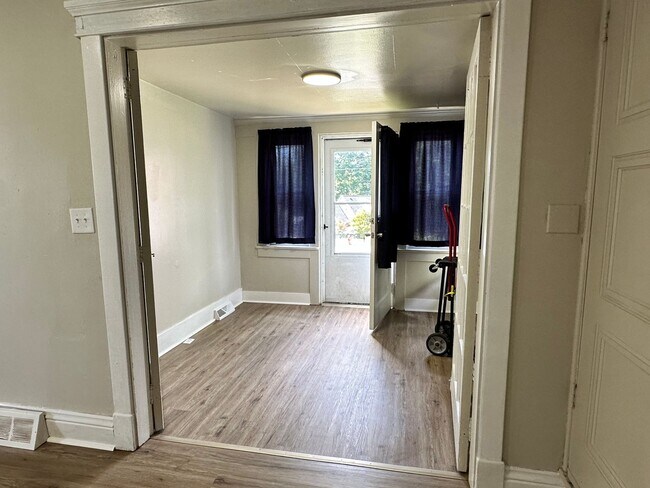 Photo - Aliquippa Triplex Unit 1