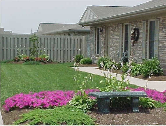 4-Plex w/patio off kitchen - 2435 Obryan Blvd Unit A