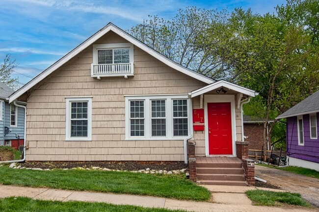 Photo - Available now! 517 S. 35th St. 4 Bedroom, 2 Bath Great Midtown location, 1 car garage.