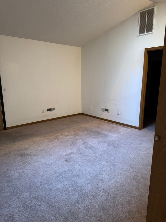 Photo - One bedroom Unit in Downtown Bowling Green Unidad 12