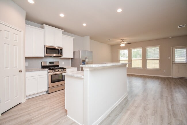 Photo - 27326 Grey Fox Run