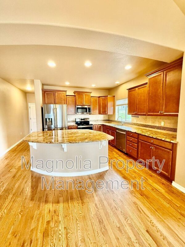 Photo - 9916 Wolf Lake Drive