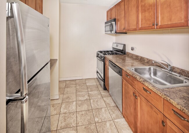 Photo - 7002 Boulevard E Unit 26DD