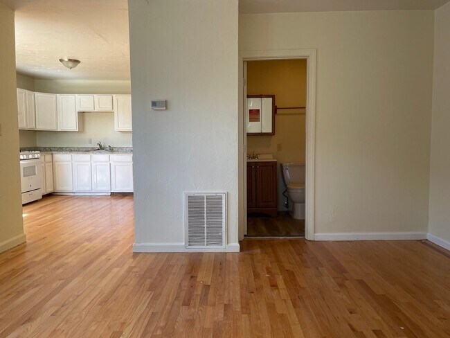 714 Shawmut Ave Unit 2