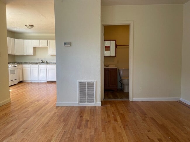 Photo - 714 Shawmut Ave Unit 3