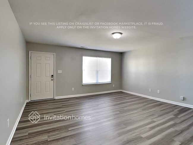 Photo - 2324 King Malcolm Ln