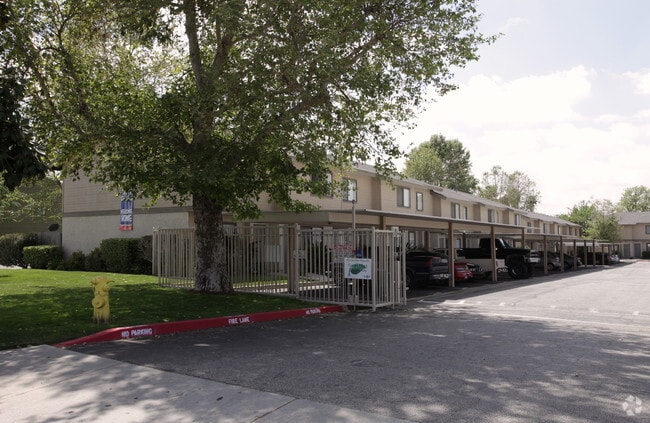 Park Place Townhomes - Park Place Townhomes