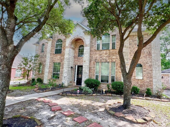 Building Photo - 16807 Coronado Springs Dr Rental