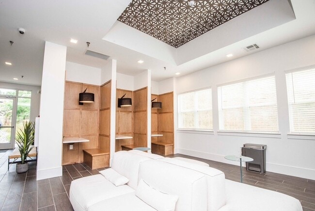 Flagship Kern's Apartments