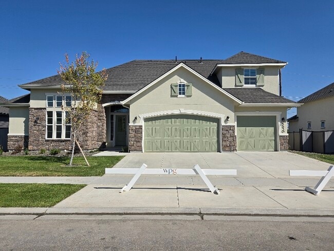 Building Photo - 5630 W Polecat Dr Rental