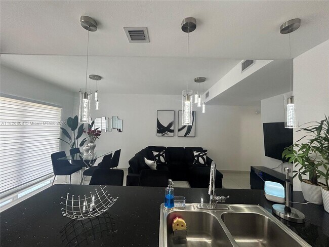 Photo - 13972 SW 258th St Casa Adosada