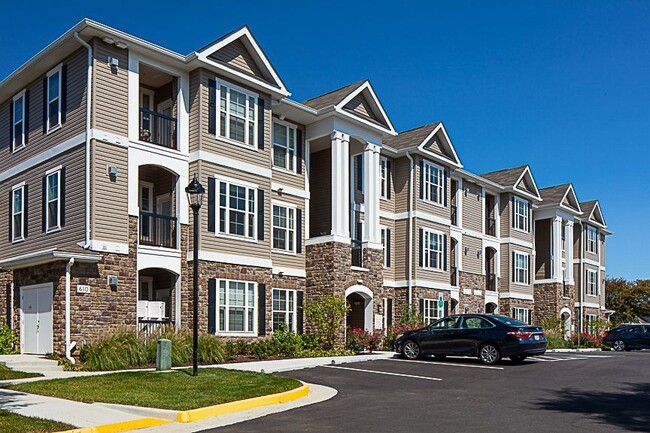 Building Photo - Jefferson Somerset Park Rental