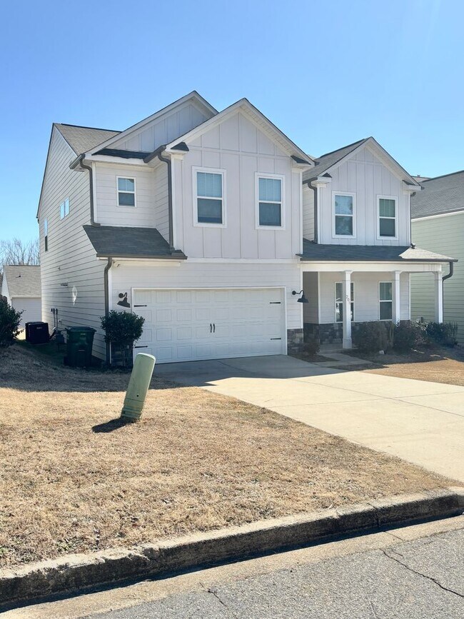 Photo - Immaculate Home