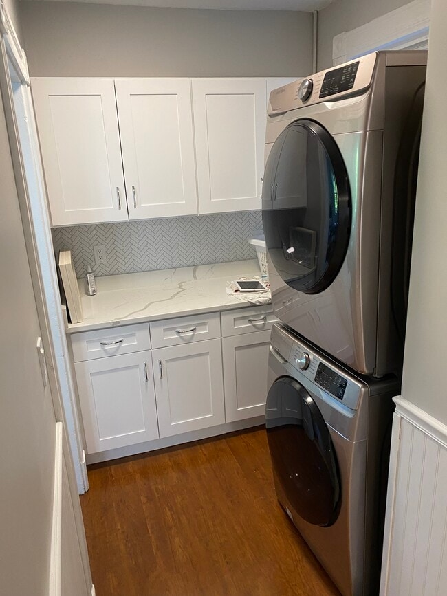 Photo - 83 Brook St Unidad 2R