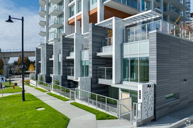 Townhomes - Meridian