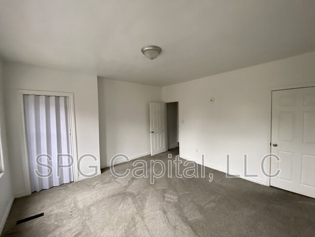 Photo - 226 S Pine St Unidad 2