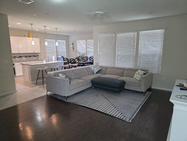 Photo - 14107 Eucalyptus Bnd