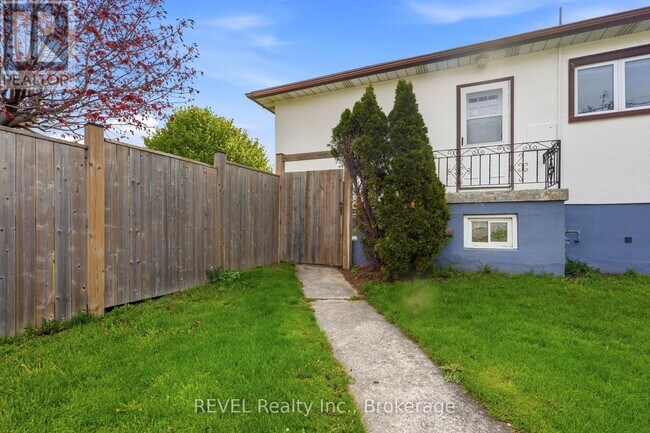 Photo - 76 Chestnut St