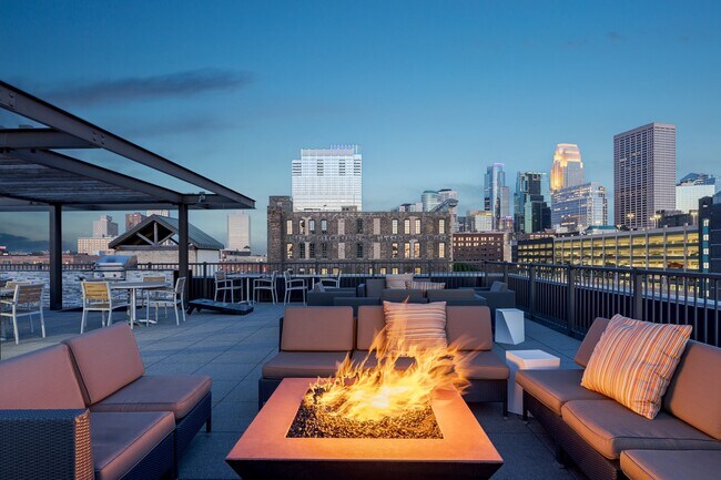 Photo - Dock Street Flats