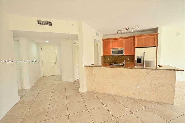 Photo - 55 Merrick Way Unidad 723