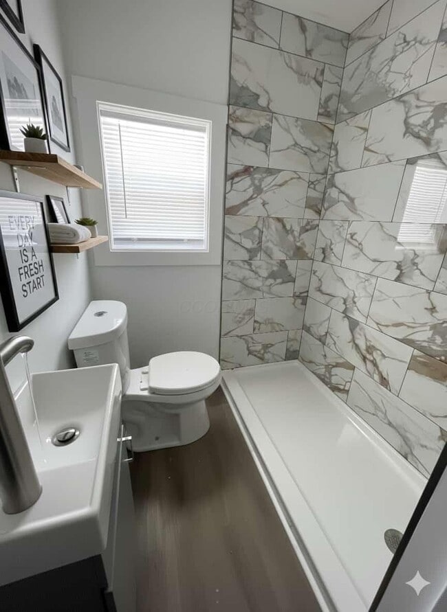 Photo - 2078 Sale Rd