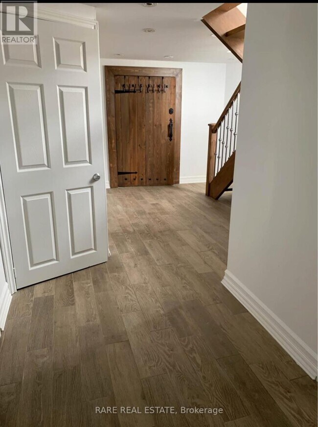 Photo - 391 Alper St