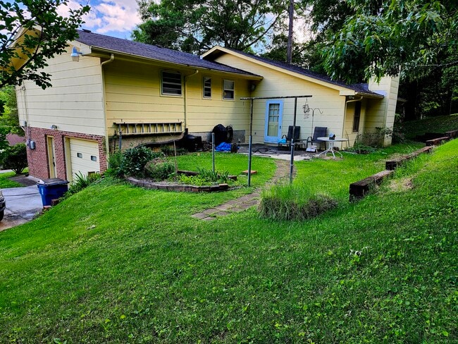 Photo - 6067 Browntown Rd