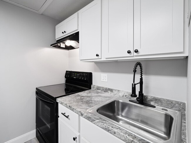 Photo - Dartmouth Place Apartments