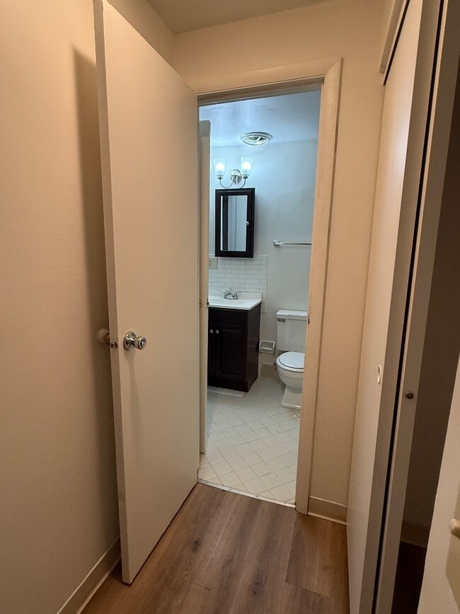 Photo - 4370 Erie Ave