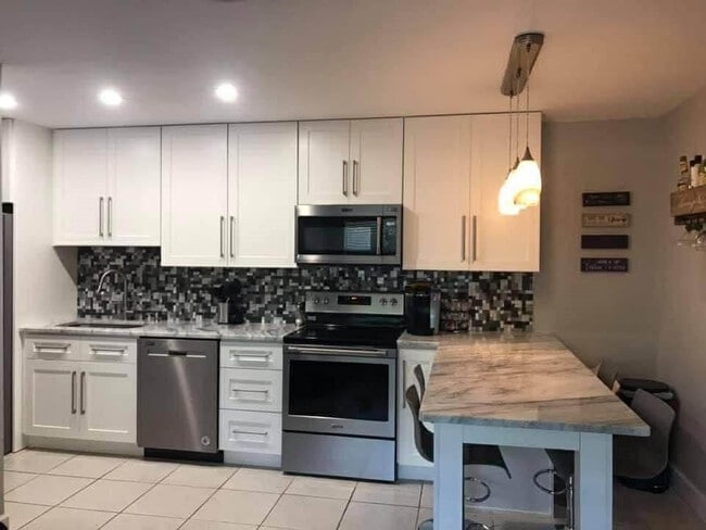 Photo - 3211 SW 44th St