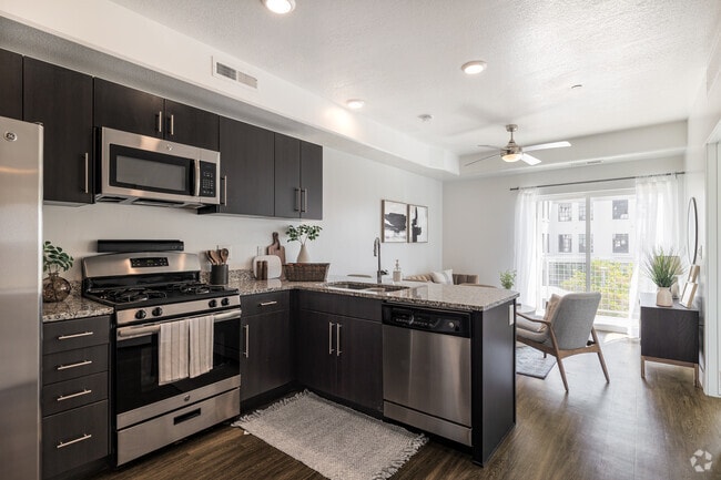 1BR, 1BA - 562SF - Kitchen/Living Room - Downtown 360