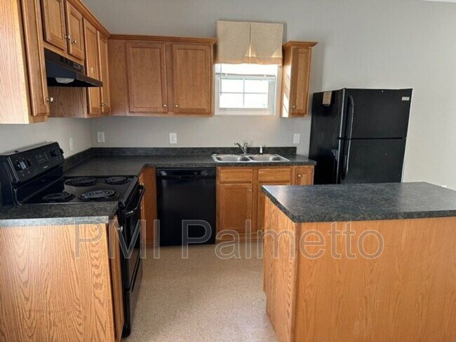 Photo - 109 Fairview Park Dr