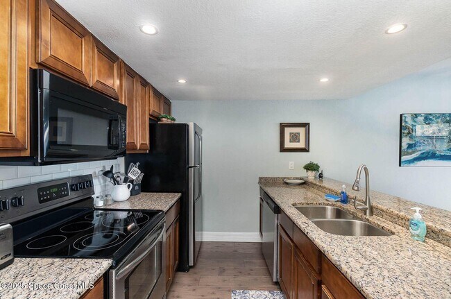 Photo - 8305 Rosalind Ave
