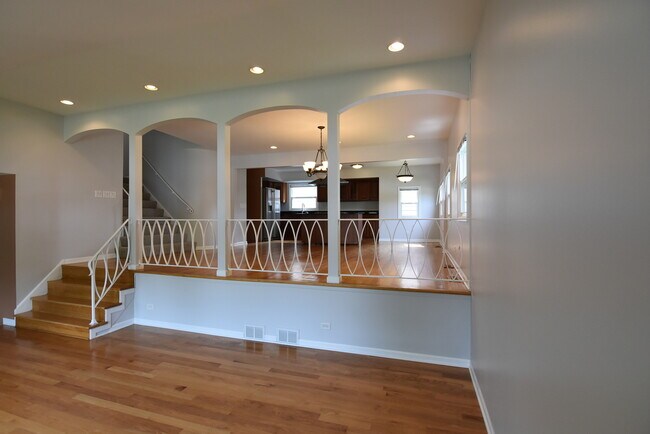 Photo - 1702 N Waterman Ave