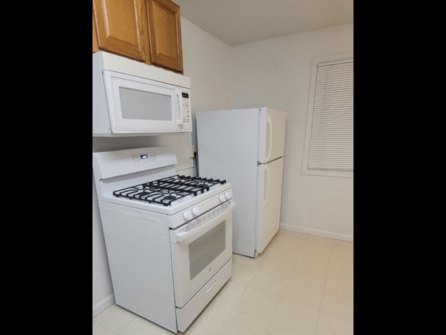 Kitchen - 2723 18th St Unit #2