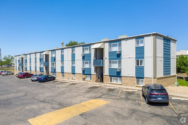 Pines at Southmoor Apartments
