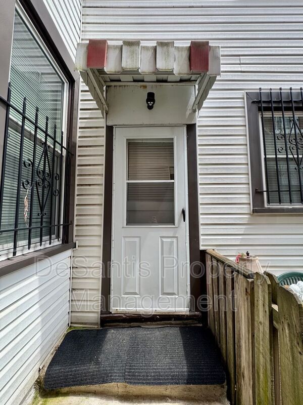 Photo - 1509 Hatteras St Unit Floor 1
