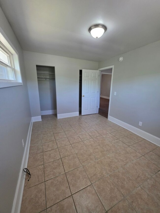 Photo - 624 Sewanee St Unit A