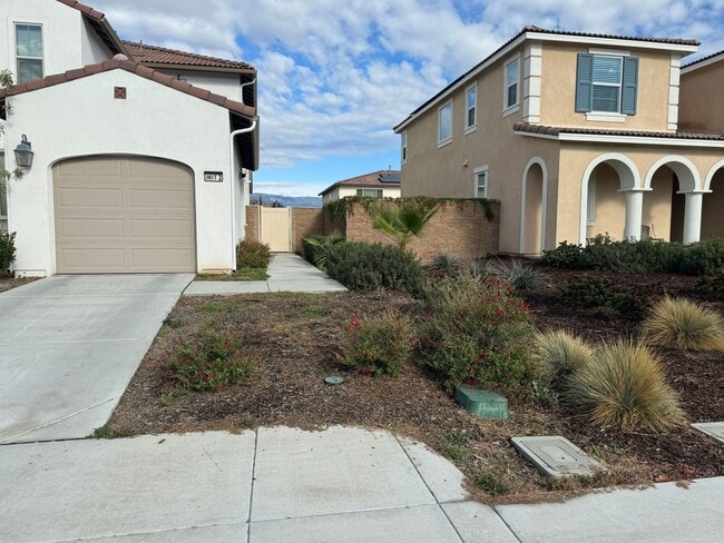 Building Photo - 2 Bedroom 1 Bath for rent in Loma Linda PLEASE READ DESCRIPTION