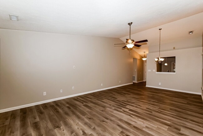 Photo - 5832 Outer Bank Rd