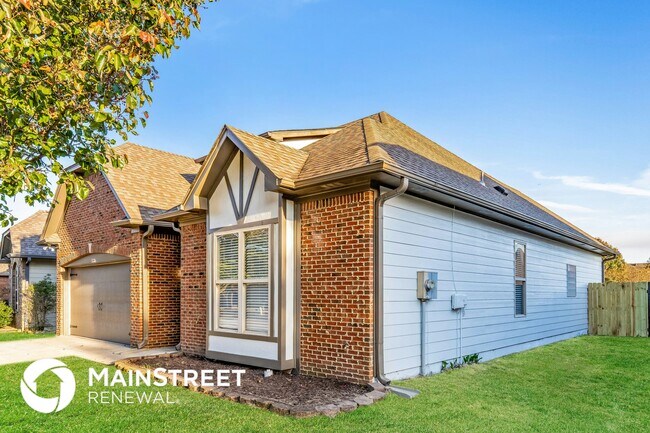 Photo - 1128 Avalon Dr