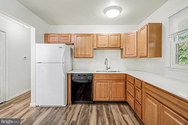 Photo - 13828 Londonderry Ct