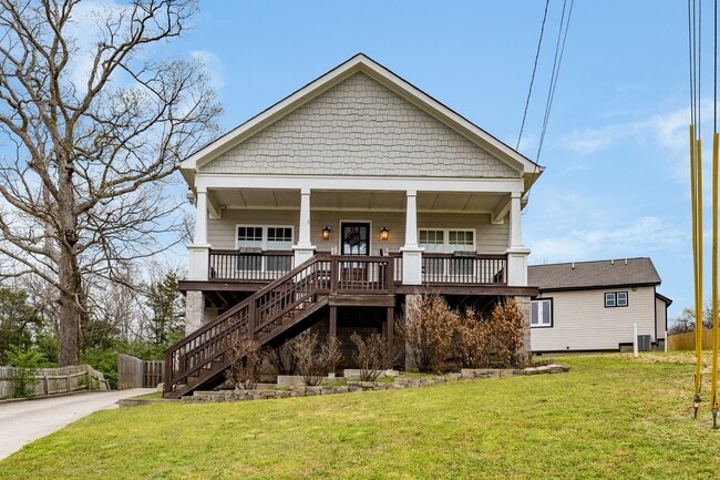 Building Photo - 721 Jones Park Ct Rental