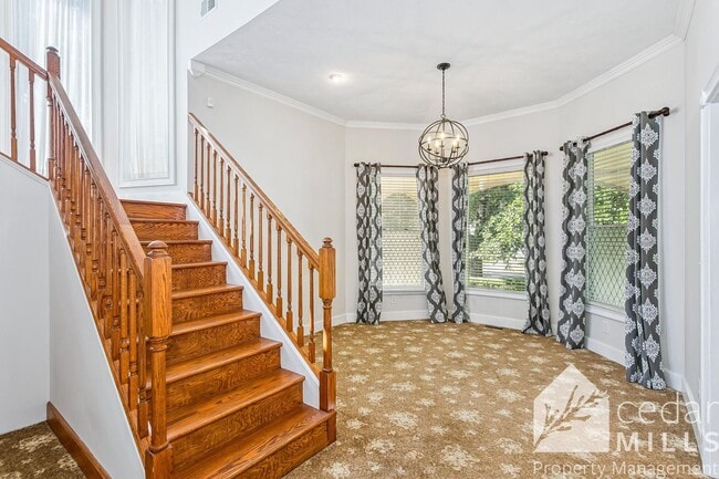 Photo - EXTRAORDINARY historic rental opportunity ...