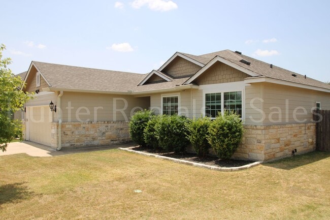 Photo - 1619 Neuberry Cliffe