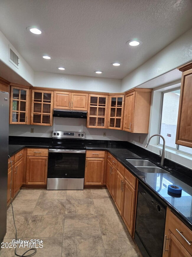 Photo - 8631 W Monte Vista Rd