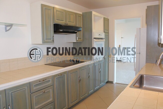 Photo - Stunning 2-bed View Condo above DT Tiburon...