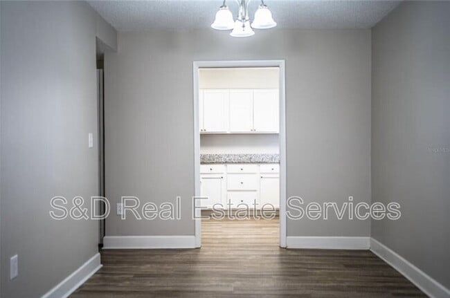 Photo - 3542 Raintree Ct