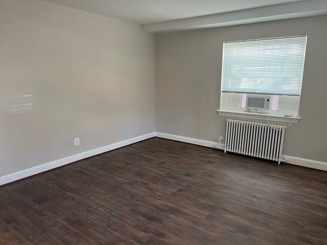 40 N. Summit Avenue