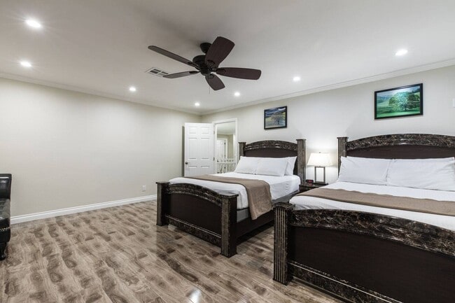 Photo - 9020 Moss Creek Cir